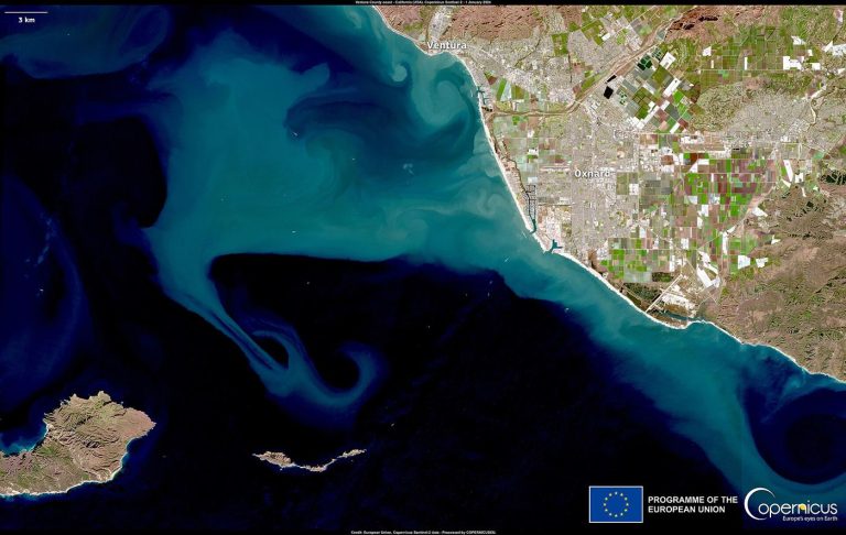 Ocean Currents Reveal Surprises in New Sensor Data Ocean Currents Reveal Surprises in New Sensor Data — illustrative photograph